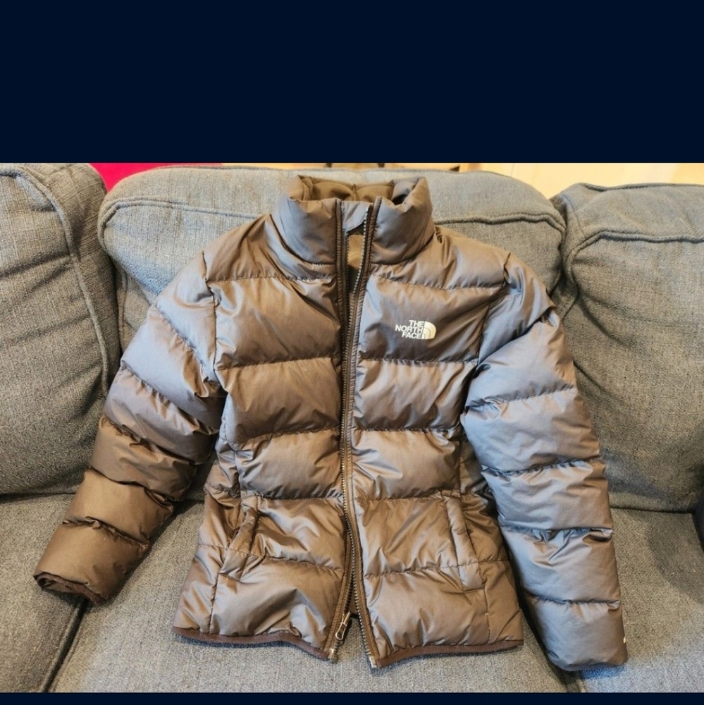 North Face Puffer Jacket - Youth / Junior M (10/12)